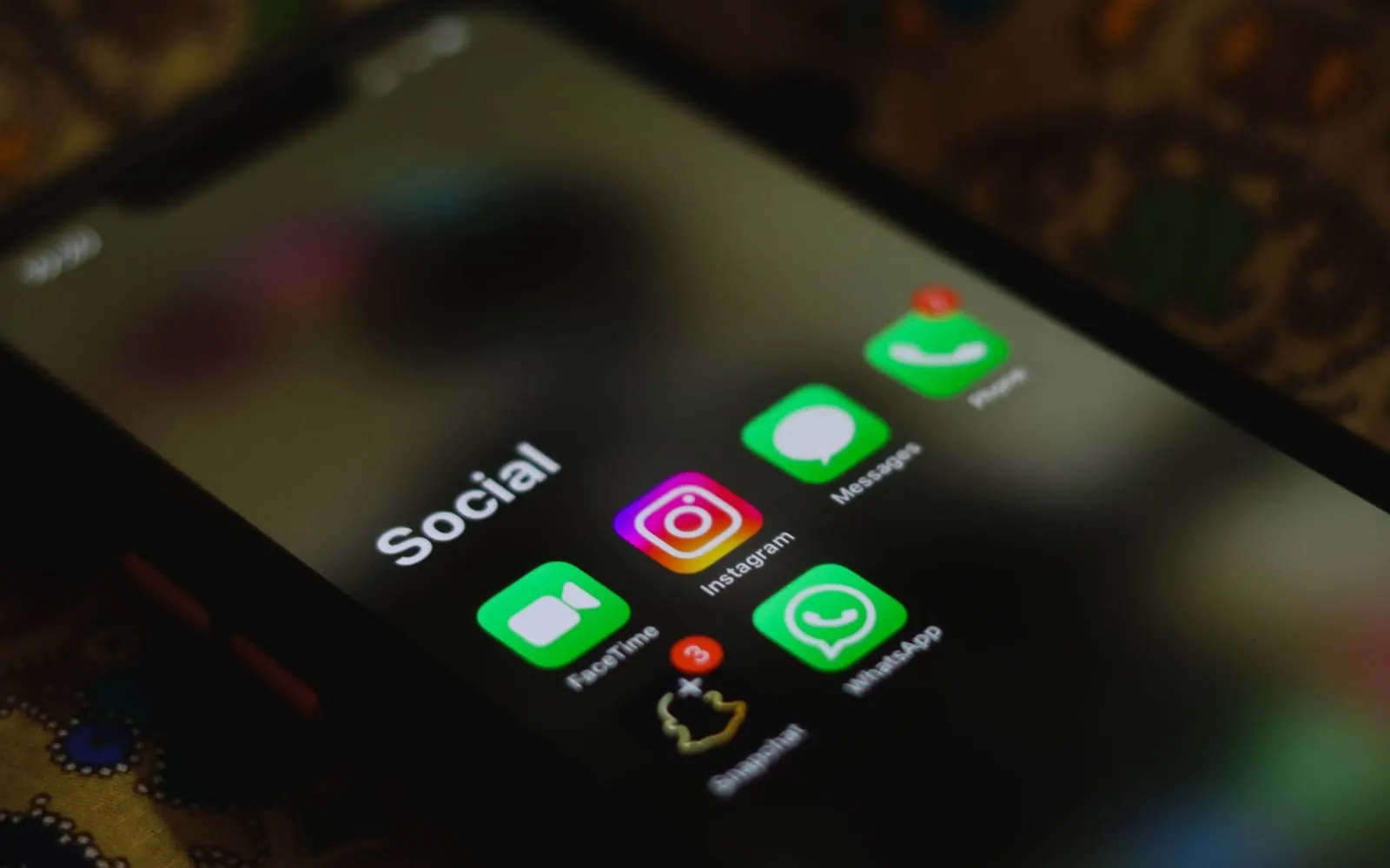 Quels réseaux sociaux pour une entreprise B2B ? Moins qu’on ne croit